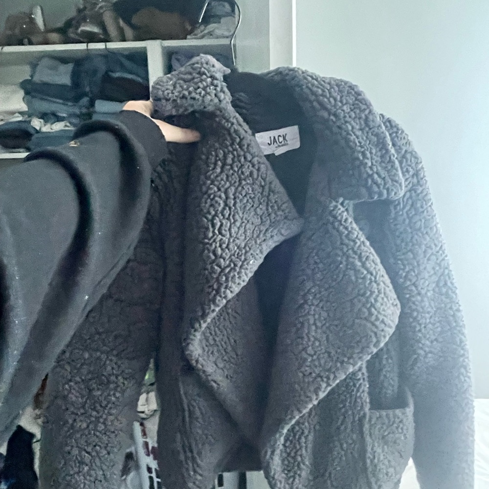 BB Dakota fleece jacket. Adorable but I have so many coats and moving!